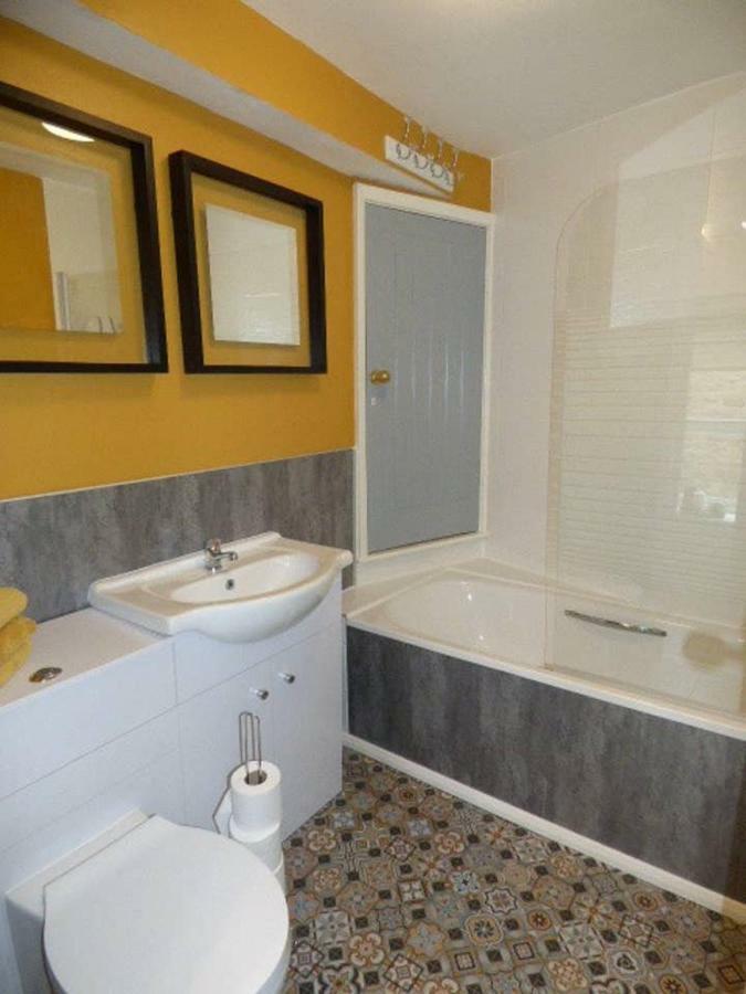 No6 @ Globe Lane,Alston Apartment Ngoại thất bức ảnh
